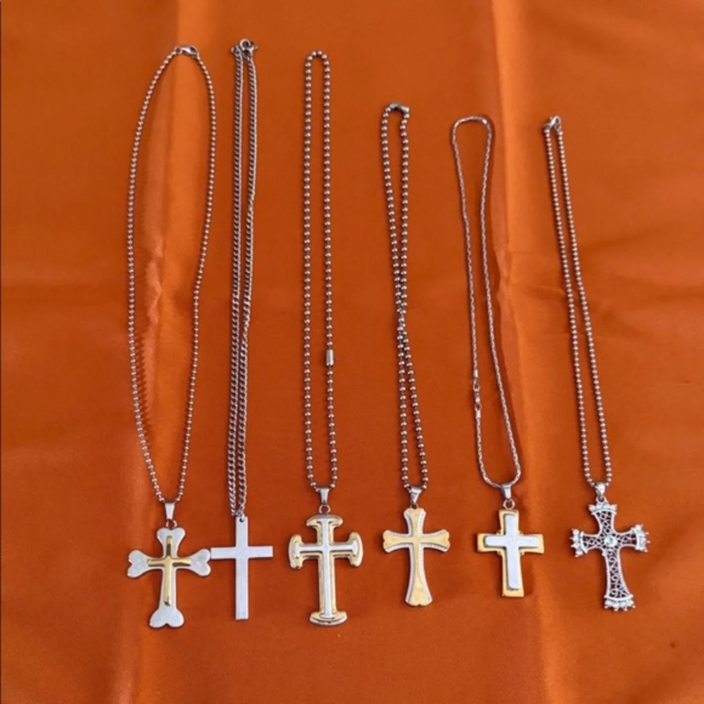 SILVER PLATED ✝️CROSS PENDANTS BUNDLE